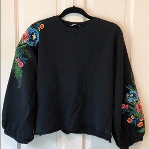 Zara spring summer 2017 black floral sweater